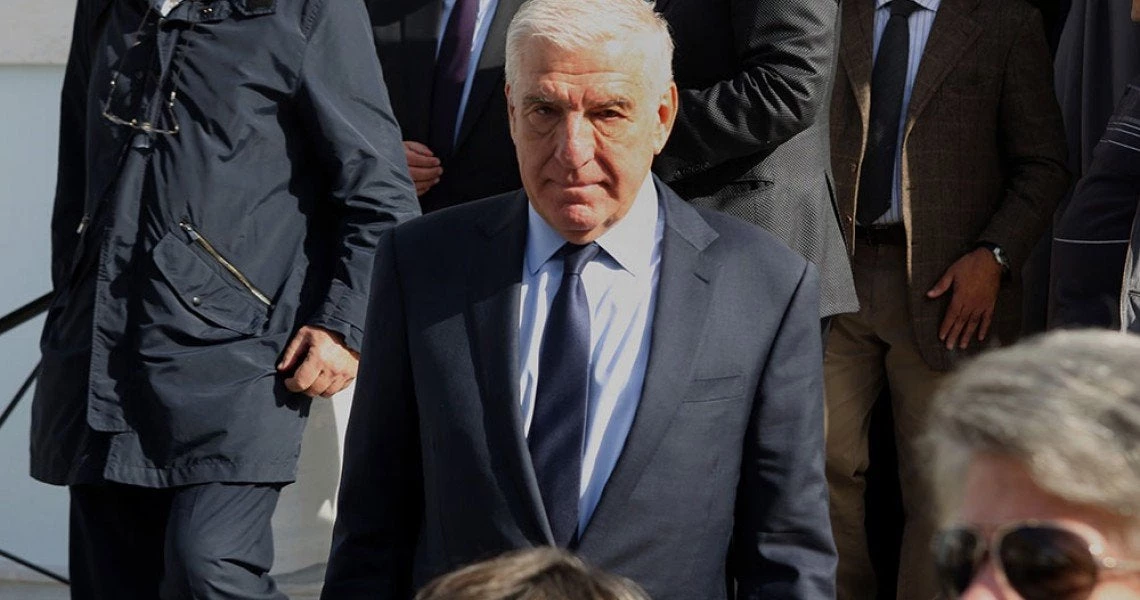 Συνεχίζεται σήμερα η μαραθώνια απολογία Παπαντωνίου για φρεγάτες και «μαύρο χρήμα»